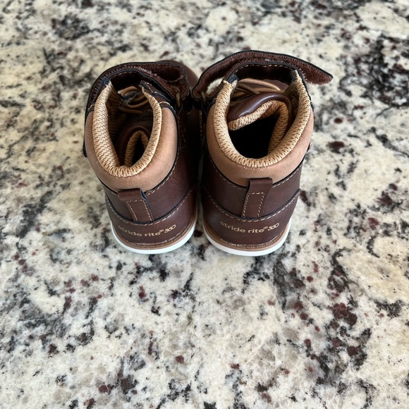 Stride Rite Boots - Picture 3 of 5